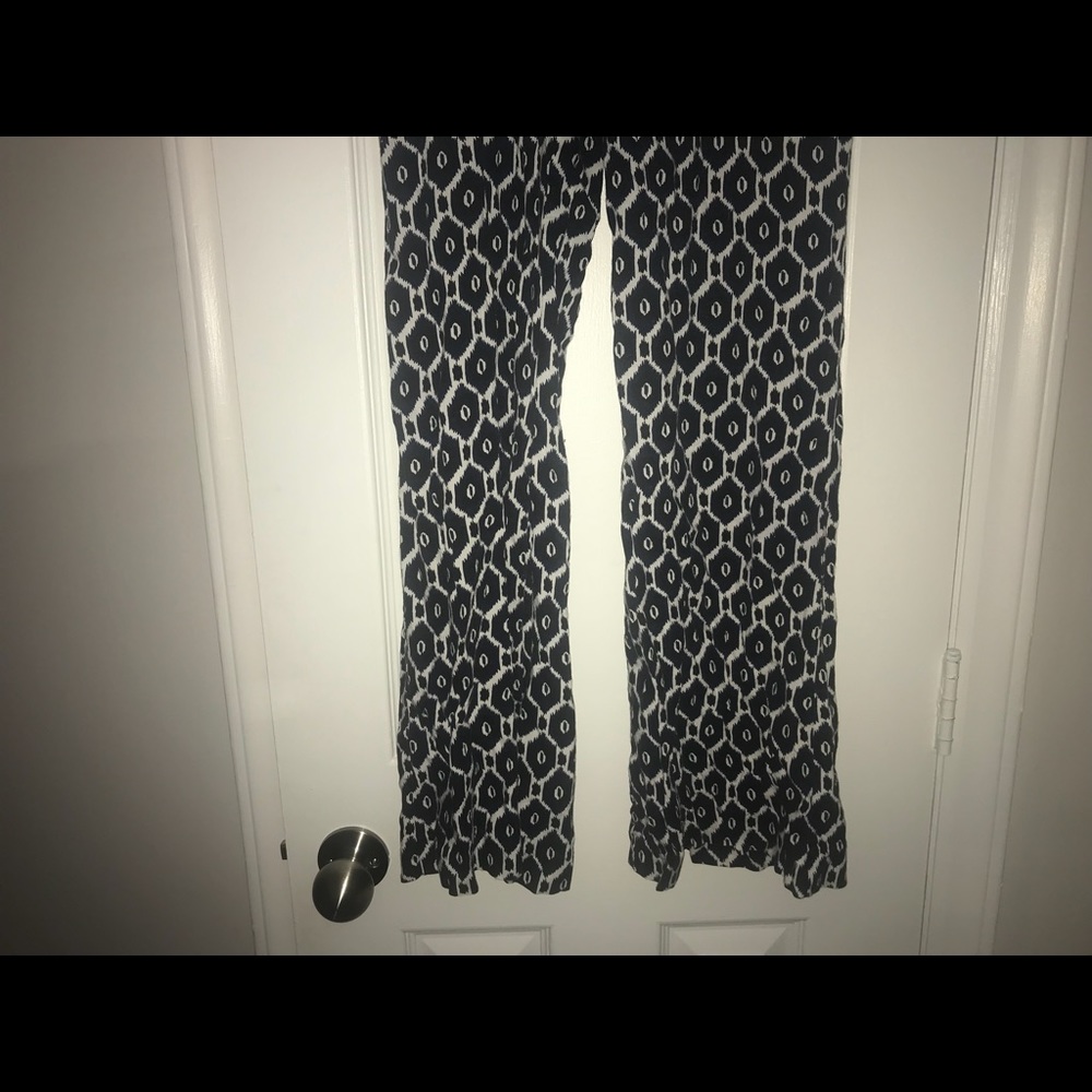 Patterned Flowy Pants - Picture 2 of 5